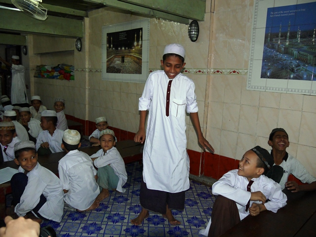 「ミャンマーは好き。でもサウジはもっと好き」、ヤンゴンのイスラム学校の生徒・教師20人に聞いた ganas 途上国・国際協力に特化した