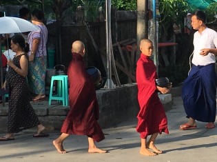 喜捨