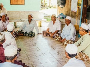 断食しないイスラム教徒の島がタイにあった だって食べなきゃ力が出ないでしょ Ganas 開発メディア