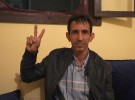 ハッサニー音楽の歌い手であるマライニン・シェークシド・ブラヒムさん。モロッコ警察は、西サハラの民サハラーウィの伝統音楽を伝えるブラヒムさんを目の敵にする